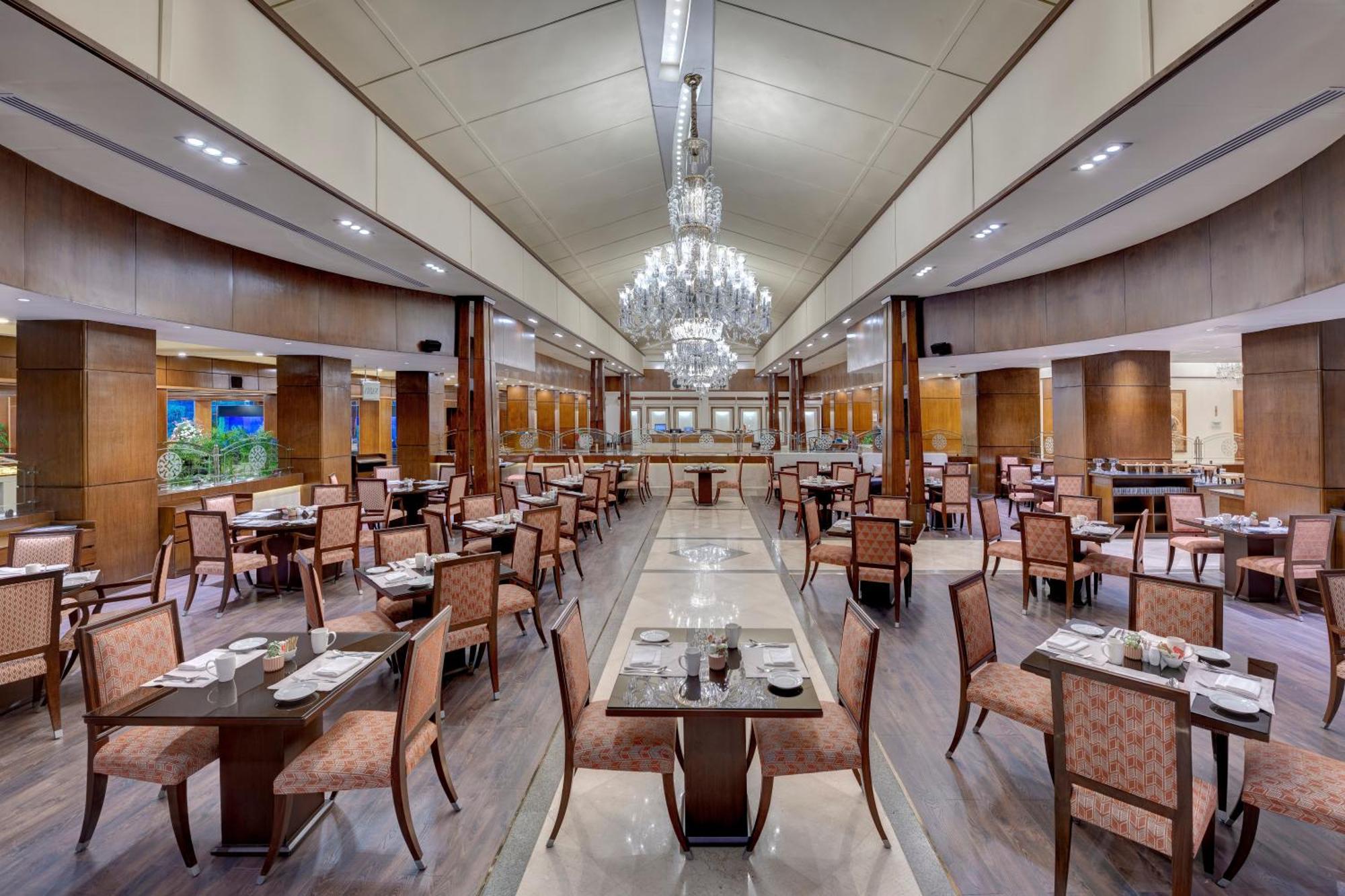 Islamabad Marriott Hotel Екстериор снимка
