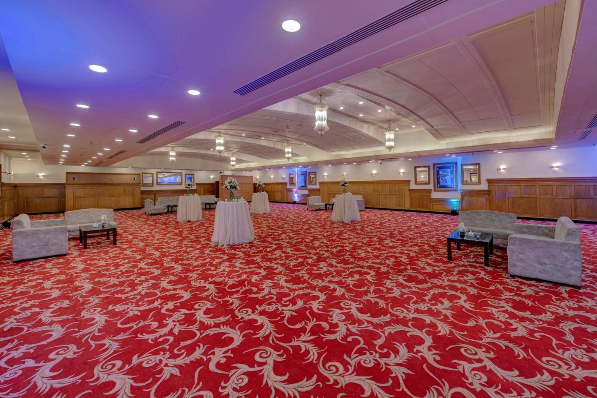 Islamabad Marriott Hotel Екстериор снимка