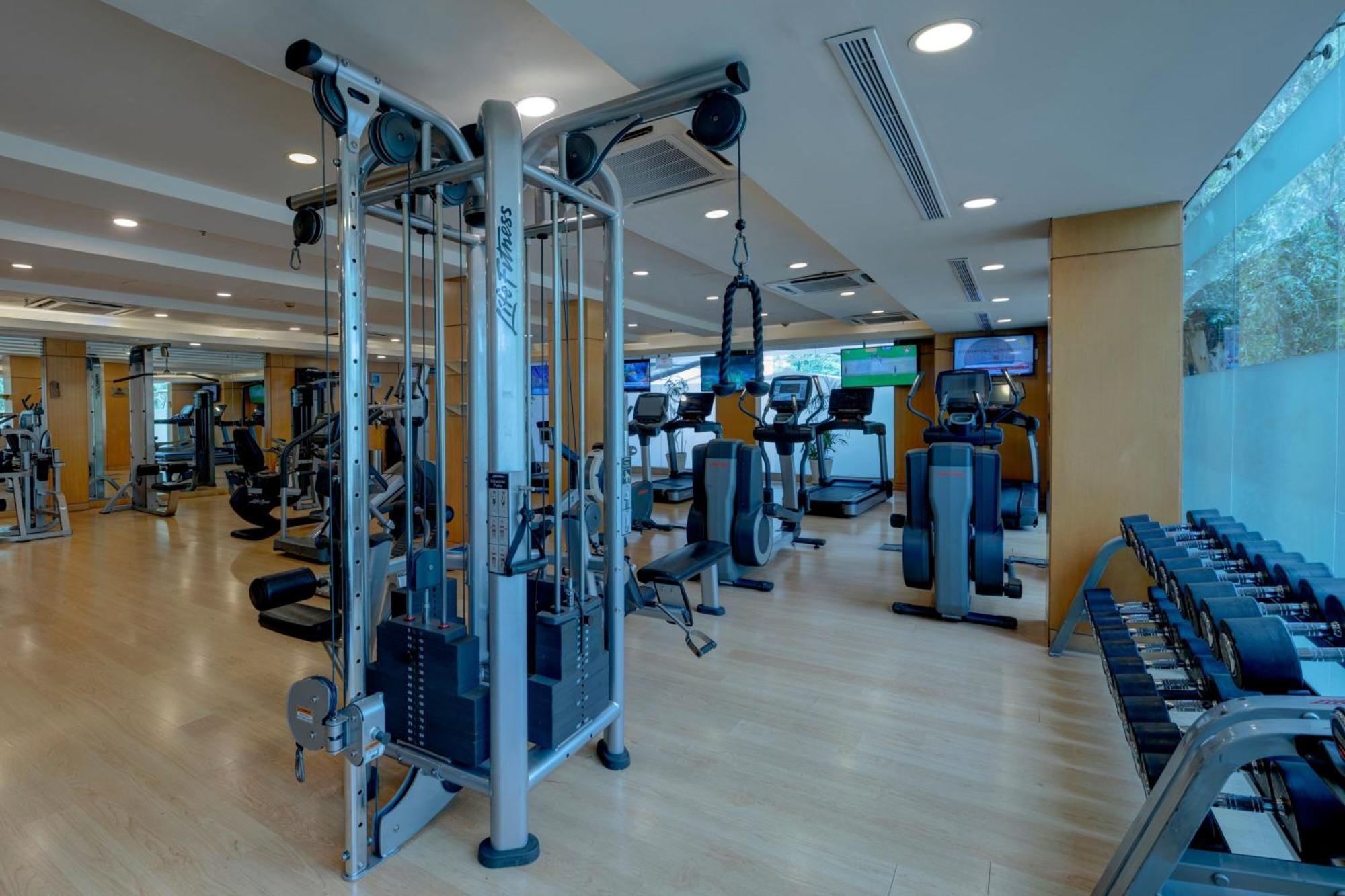 Islamabad Marriott Hotel Екстериор снимка